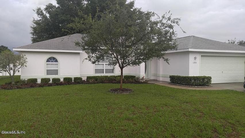 1st image of 4644 NE 17th Pl