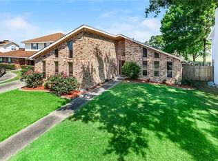 5879 Louis Prima Dr E, New Orleans, LA 70128