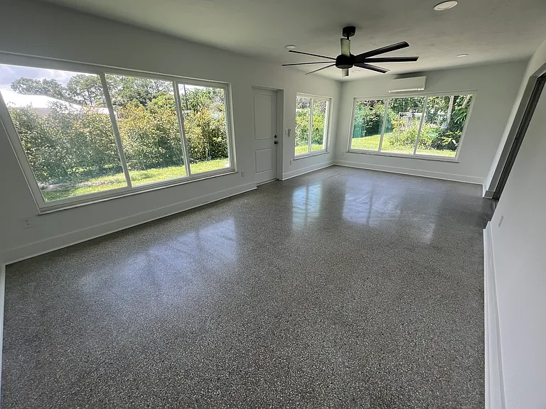 7906 Lockwood Dr — Photo 9