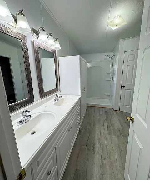 masterbath