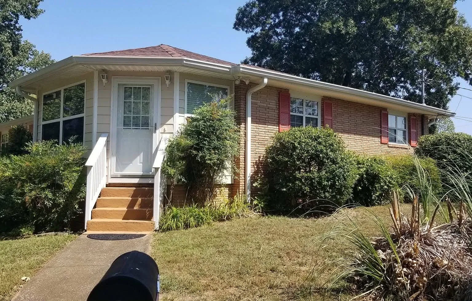 3 bed, 2862 sqft, $2,200 — Photo 1