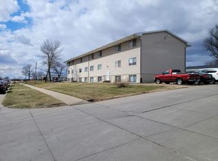 3730 12th Ave SW APT 1, Cedar Rapids, IA 52404
