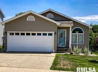 2406 W Jubilee Ln, Dunlap, IL 61525