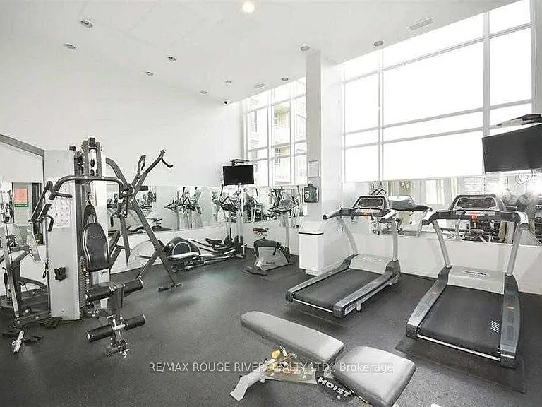 21 Grand Magazine St #915 — Photo 17