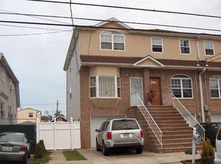 228 Freeborn St, Staten Island, NY