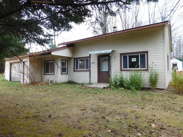 17850 Dobbyn Rd, Atlanta, MI 49709