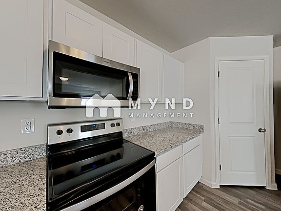 5th image of 2368 N Sand Hills Ct