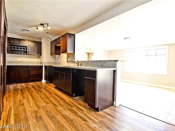 4th image of 6617 Alta Dr