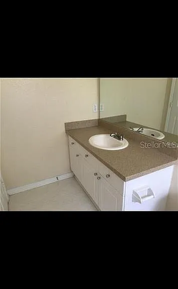 18001 Richmond Place Dr #220 — Photo 9