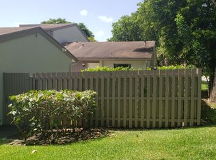 10501 SW 113th Pl, Miami, FL 33176