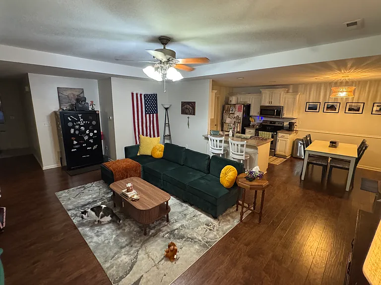 1905 Sideview Ln — Photo 12
