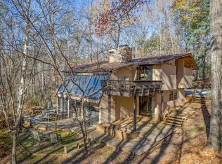 548 Howard Gap Rd, Tryon, NC 28782