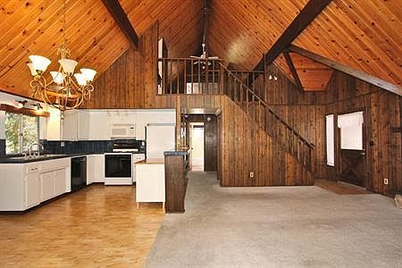 1st image of 26641 Lake Forest Dr