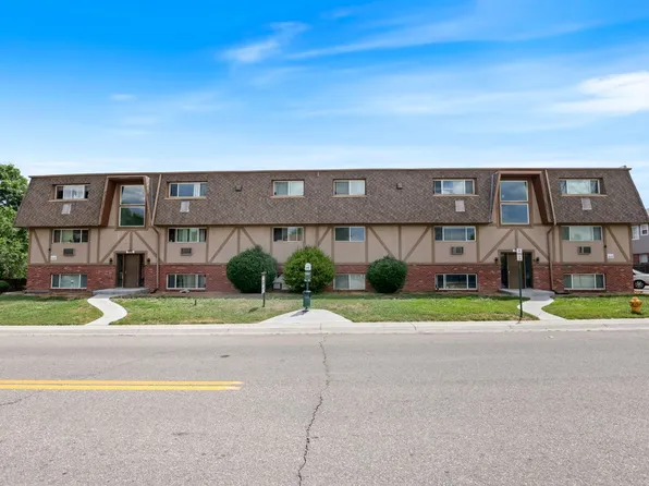 Hawk Point Apartments