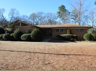 1810 Tanglewood Rd, Milledgeville, GA 31061