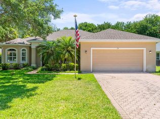 24 Lakecliff Dr, Ormond Beach, FL 32174