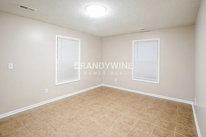 2025 NW 49th St — Photo 15