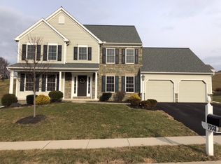 7038 Kendale Dr, Harrisburg, PA 17111