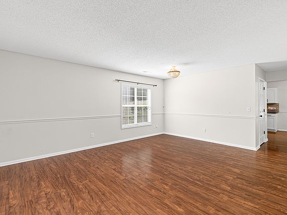5th image of 5143 Ballantine Dr