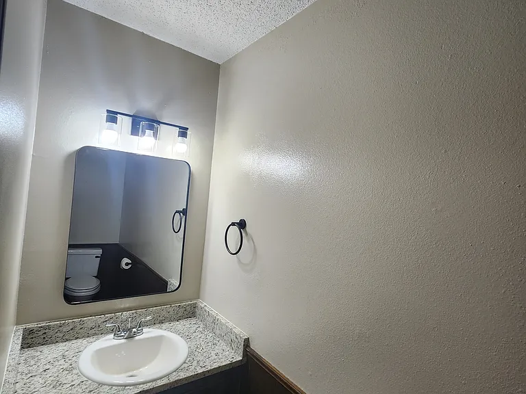 1400 N Perkins Rd #F44 — Photo 9