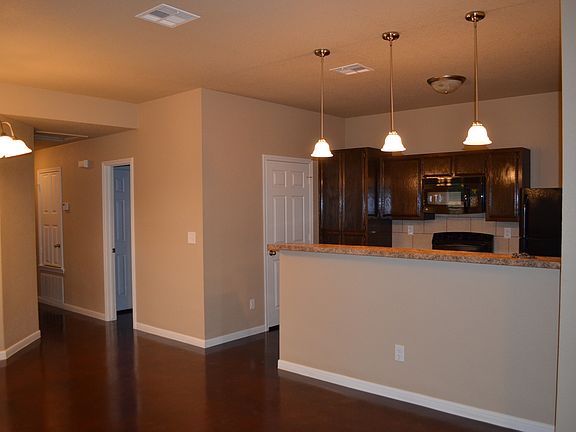 4th image of 1613 Pontotoc Trce
