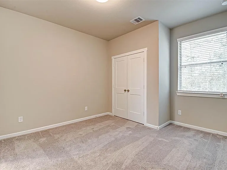 332 N Spotted Fern Dr — Photo 13