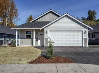 432 B St, Blaine, WA 98230