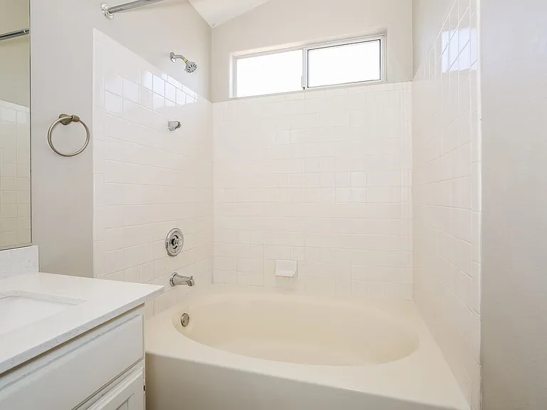 9009 Ballad Ave — Photo 13