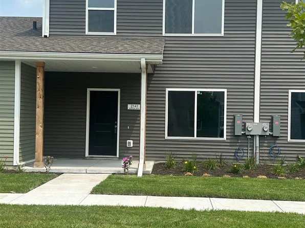 2135 N Aaron Way, Fremont, NE 68025