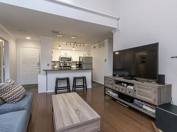 5th image of 8888 Tallwood Dr APT 3302