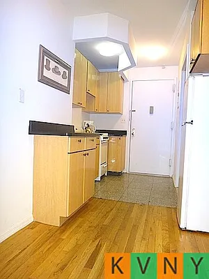 Rented by KVNY Soho | media 42