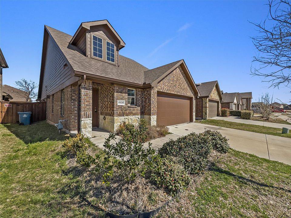 1st image of 2126 Hobby Dr