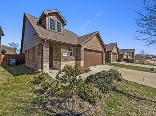 2126 Hobby Dr, Forney, TX 75126
