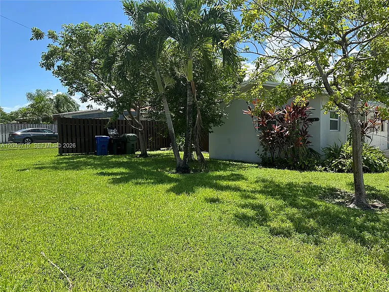 1645 NW 6th Ave #W — Photo 16