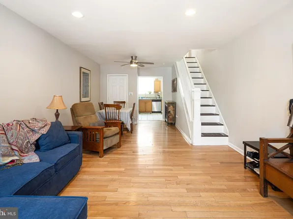 1024 Winton St, Philadelphia, PA 19148