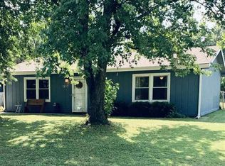 1317 Cherry St, Eudora, KS 66025