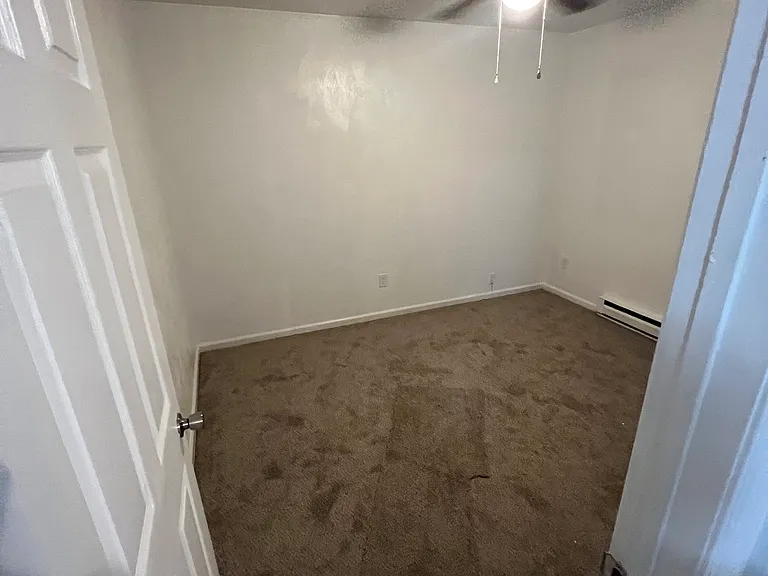 101 Butts Ln — Photo 11