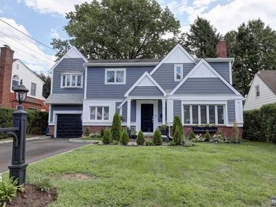 10-16 Plymouth Dr, Fair Lawn, NJ, 07410