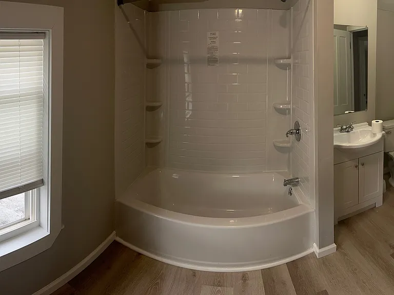 217 E Thomas St #2 — Photo 12