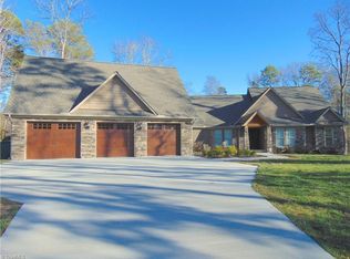 1290 Crane View Rd, Salisbury, NC 28146