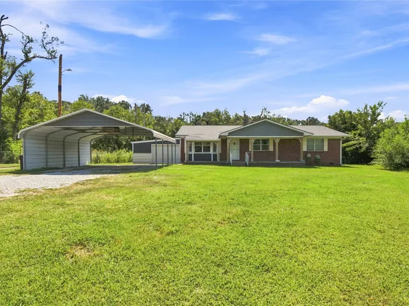 2424 N State Highway 82, Salina, OK 74365