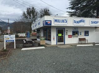 731 NE 7th St, Grants Pass, OR 97526