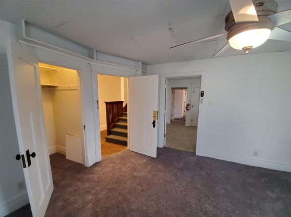 2221 Olive St #4