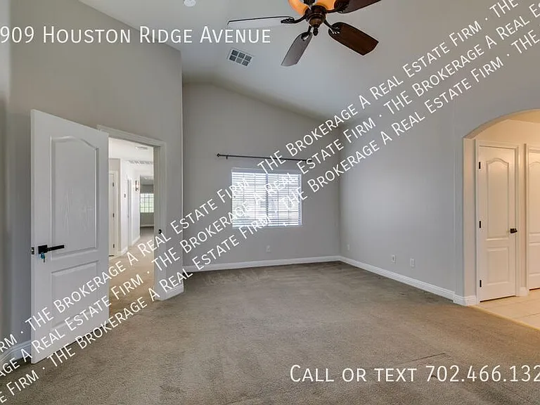 8909 Houston Ridge Ave — Photo 38
