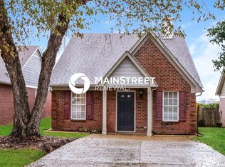1712 Thomas St, Horn Lake, MS 38637