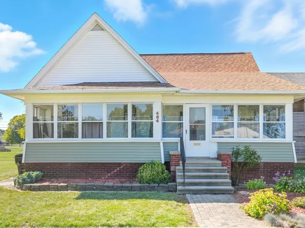 404 S Guilford St, Garrett, IN 46738