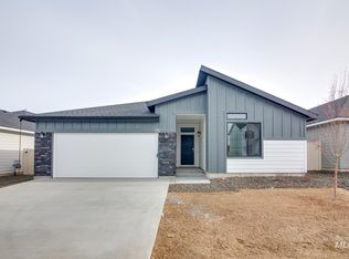 1742 S Seagrass Ave, Meridian, ID 83642