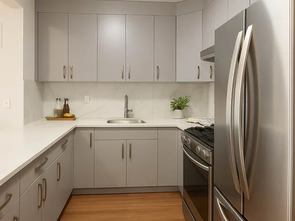 42-22 Crescent Street image 2 of 13