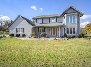 W225S6835 Guthrie Dr, Big Bend, WI 53103