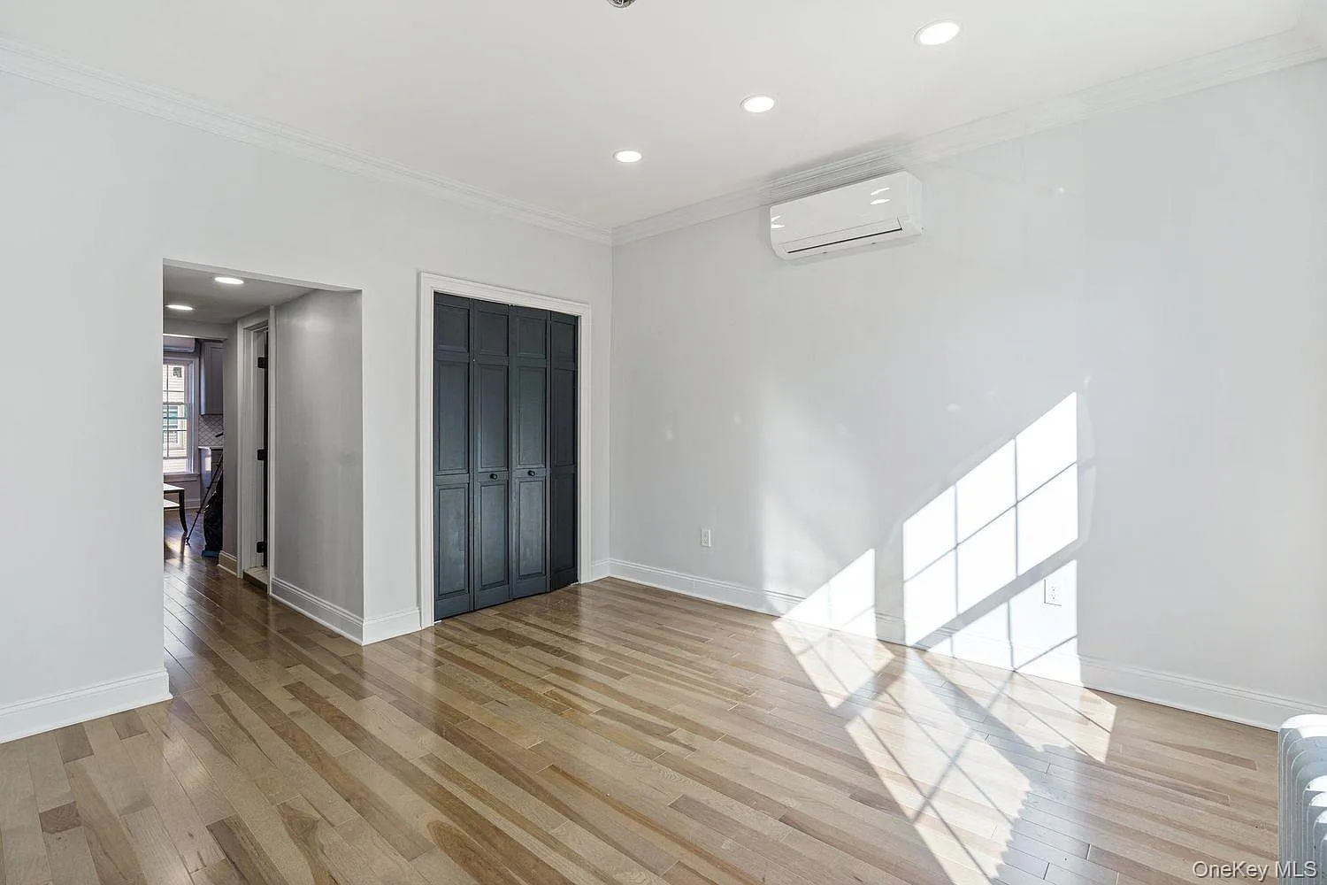 1 bed, 1.0 bath, 900 sqft, $2,600 — Photo 3